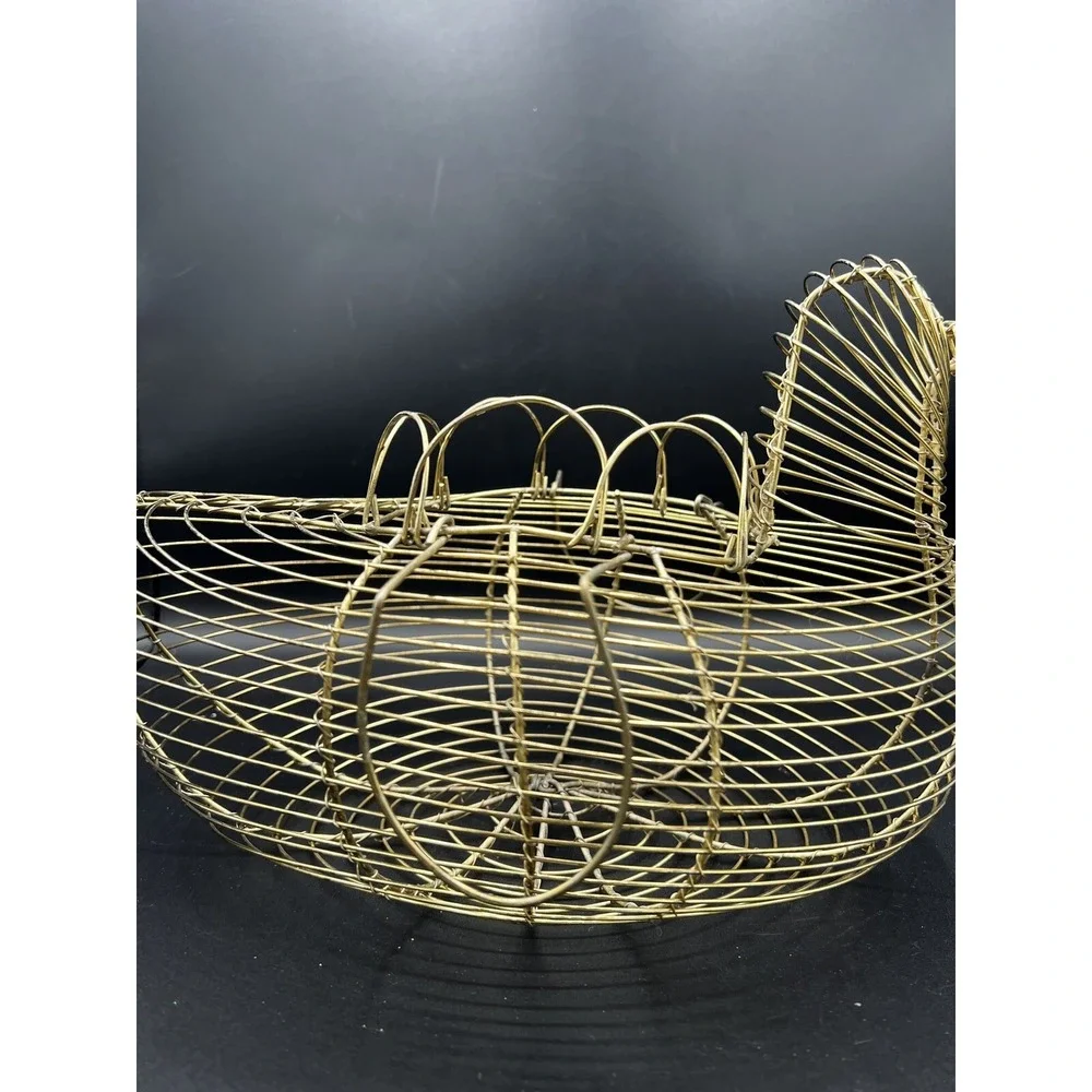 VTG Bird Duck Chicken Shaped Gold Wire Egg Collection Basket Wing Handles